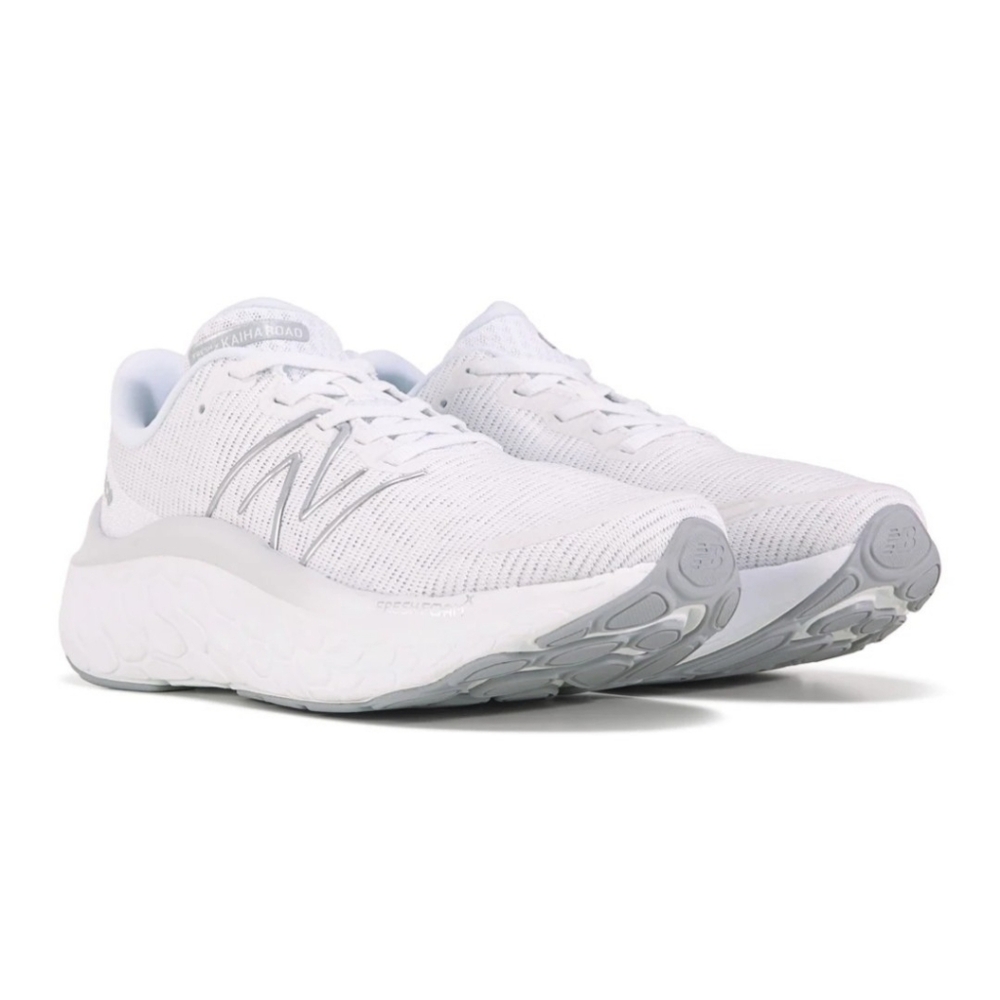New Balance Women's Fresh Foam X Kaiha Running Shoe Size 8 Wide Color White